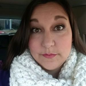 Meet your Posher, Kelli